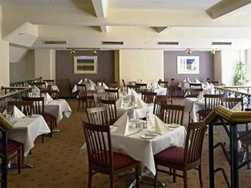 Grosvenor Hotel Adelaide Restoran fotoğraf
