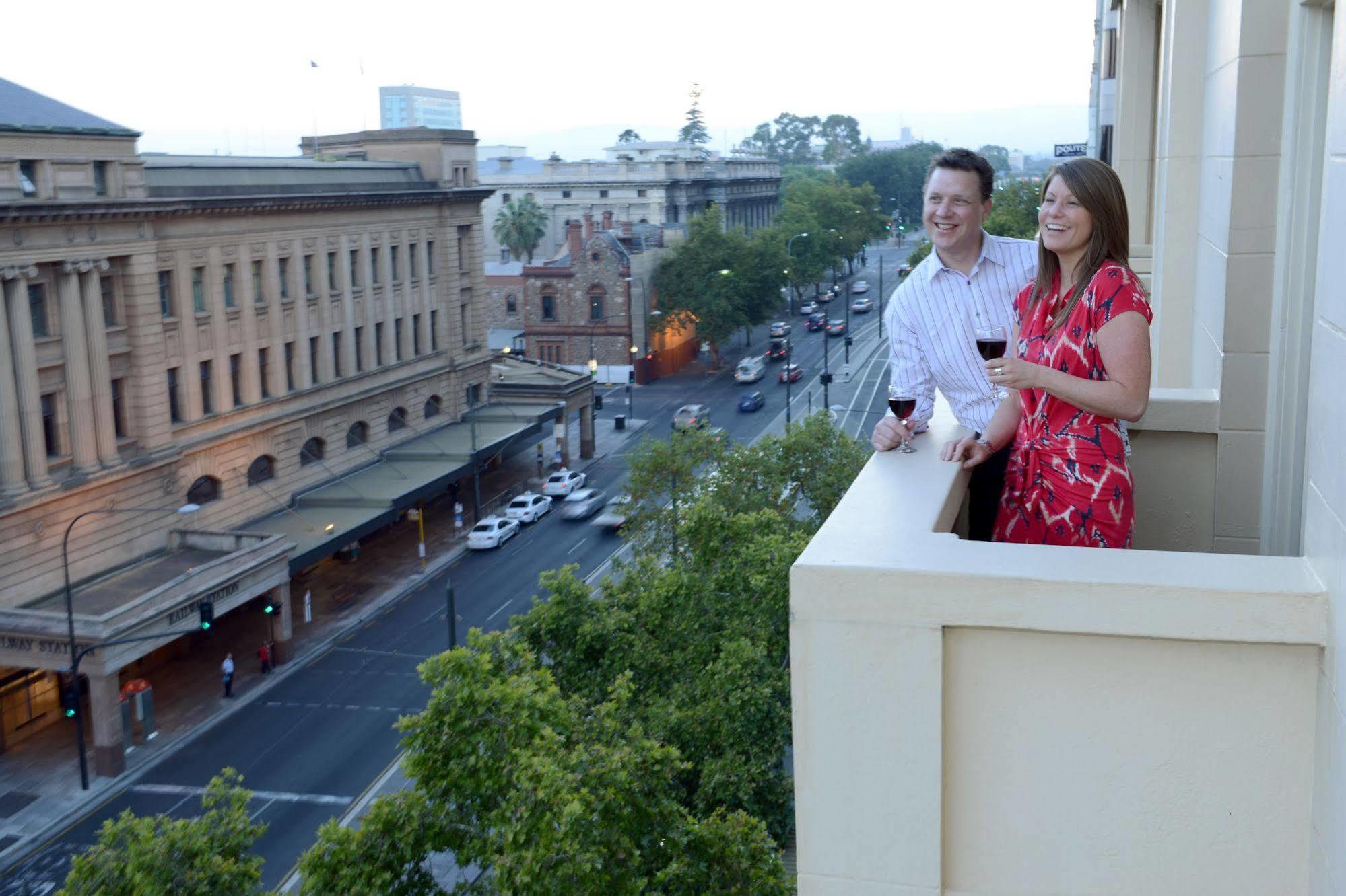 Grosvenor Hotel Adelaide Dış mekan fotoğraf